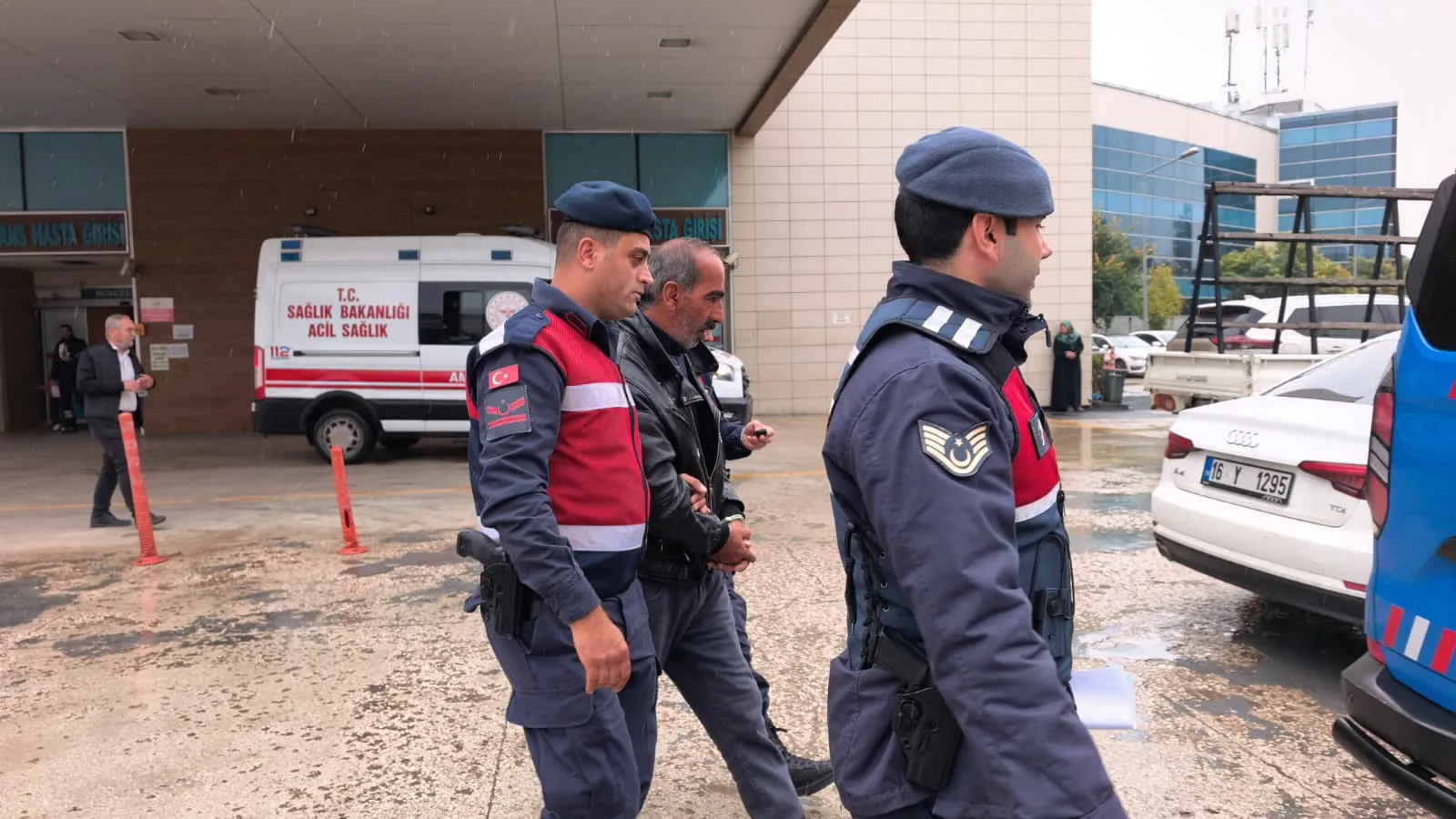 İnegöl'de 2 milyonluk vurgun: Altınların izi kayıp, şüpheli cezaevinde