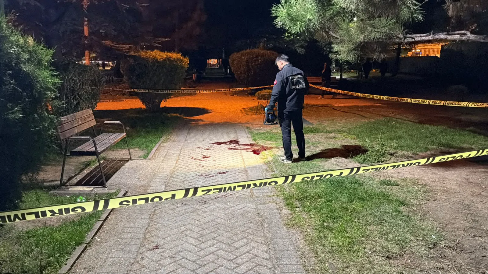 Eskişehir'de arkadaş kavgası kanlı bitti: Kalbi duran şahıs hayata döndürüldü