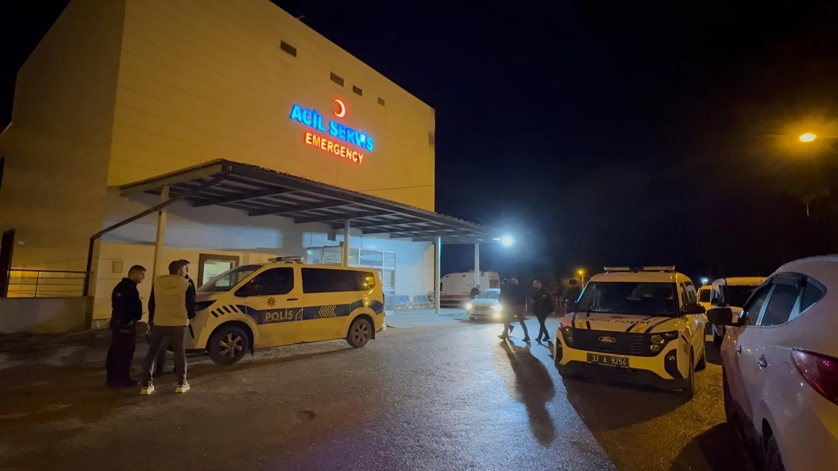 Taşköprü yolunda acı son: Otobüsün çarptığı genç adam kurtarılamadı