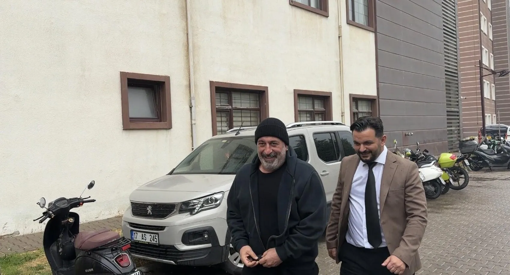Cem Yılmaz'dan 40 gün sonra gelen sağlık açıklaması: Kalbimi yerine koyduk