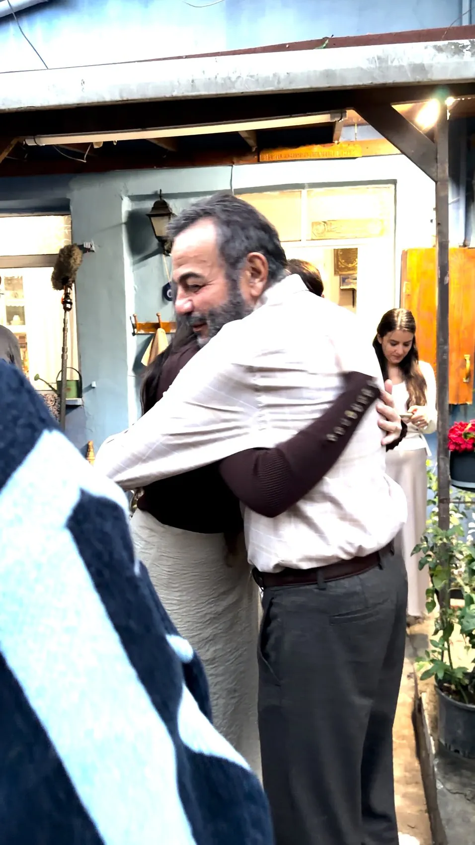 Haysiyet setinde duygusal anlar: Yıldız karakterine beklenmedik kutlama