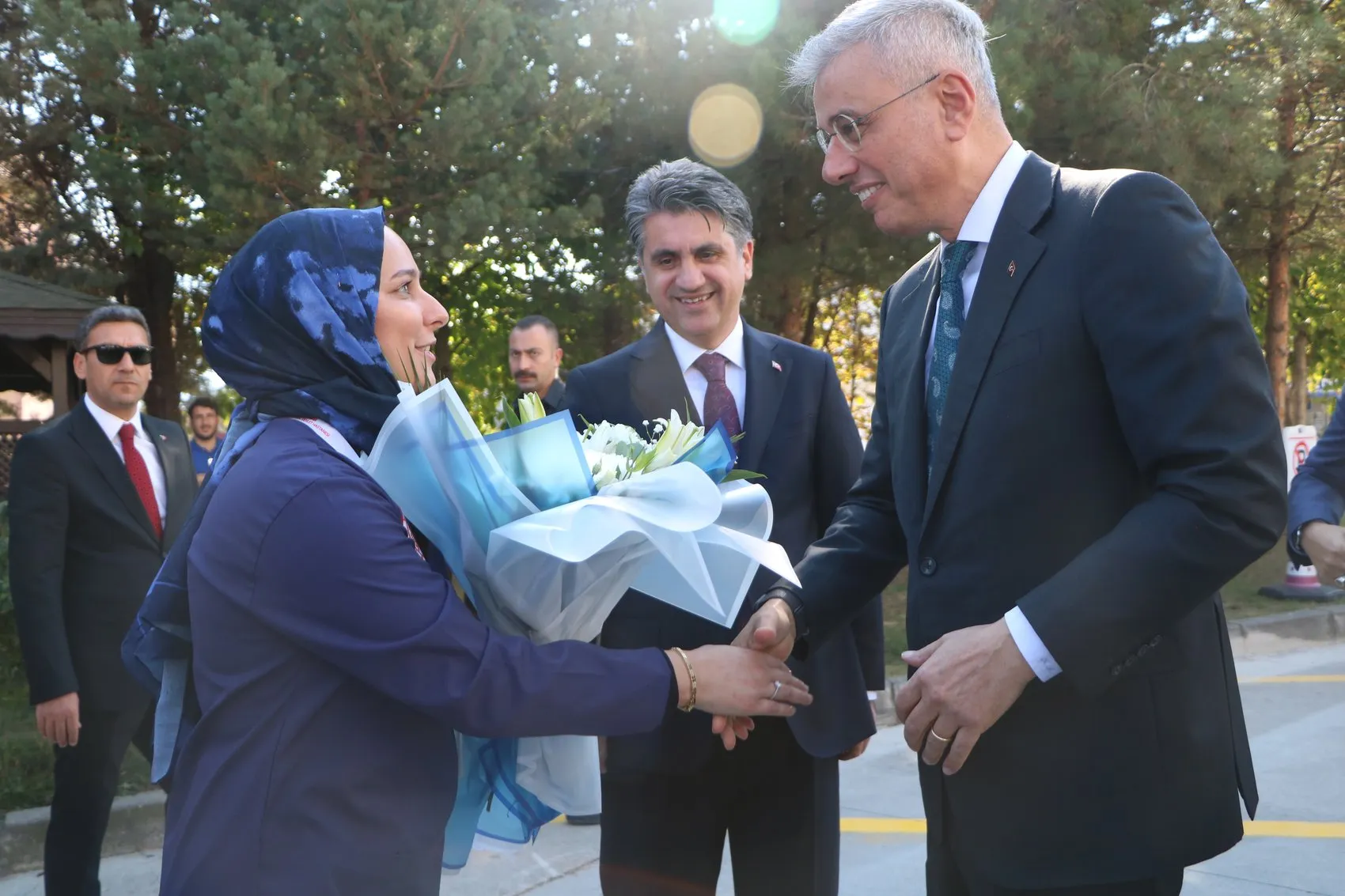 Bakan Memişoğlu'ndan Maltepe'deki bina faciası için sert sözler: İnsan eliyle gelen felaket