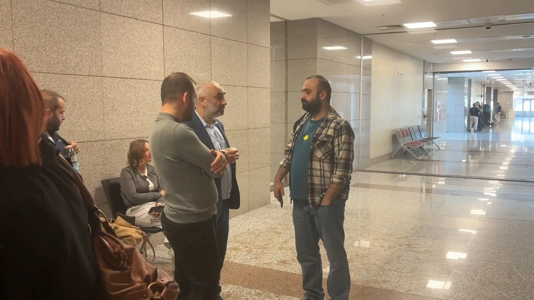 Gazeteciler İsmail Saymaz ve Murat Ağırel için adli kontrol kararı