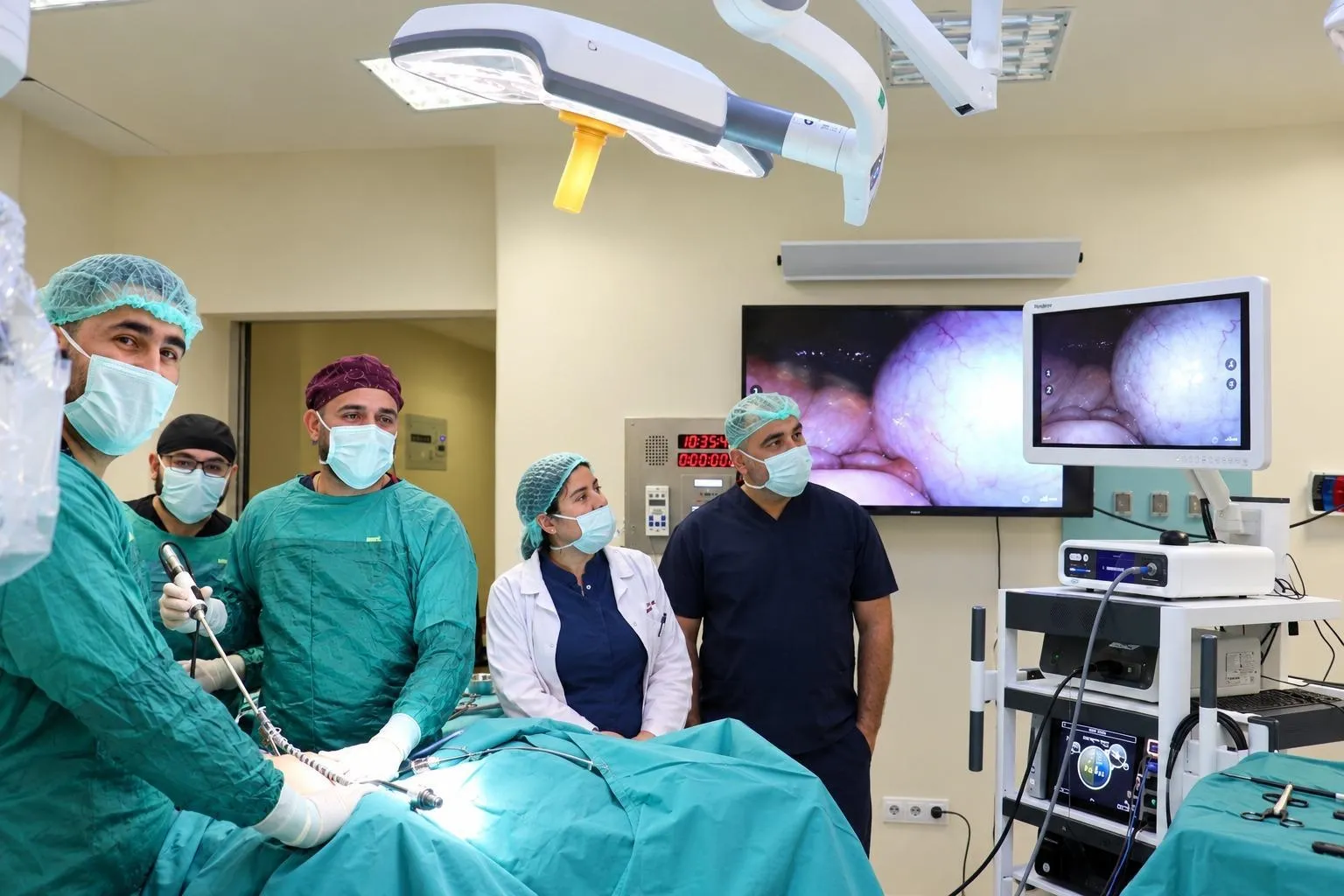 On iki yıllık sancılı bekleyiş robotik cerrahiyle son buldu: Şanlıurfa'da bir ilk