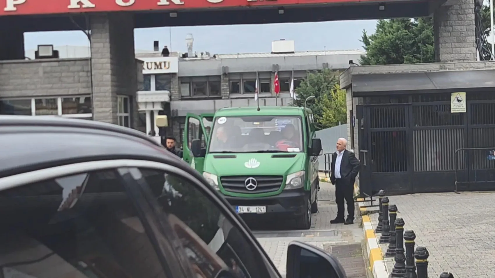 İstanbul'u vuran sel felaketinde acı veda: Haşim Ciritlioğlu son yolculuğuna uğurlanıyor
