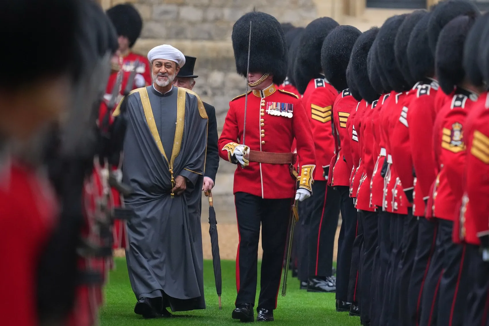 Windsor Kalesi'nde tarihi buluşma: Umman Sultanı İngiltere'de