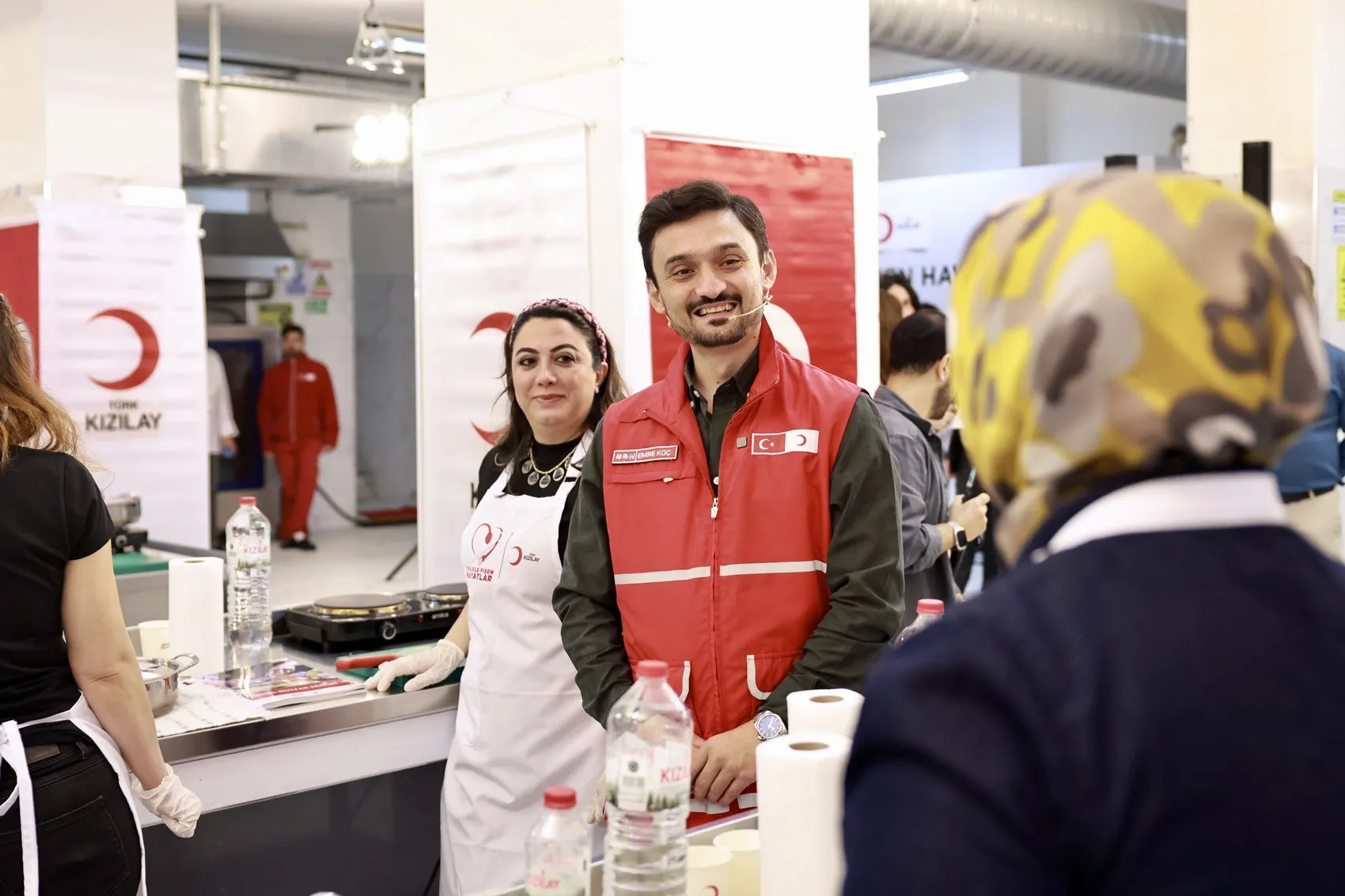 Mutfakta yeni bir başlangıç: Depremzede kadınlar profesyonel şeflerle buluştu