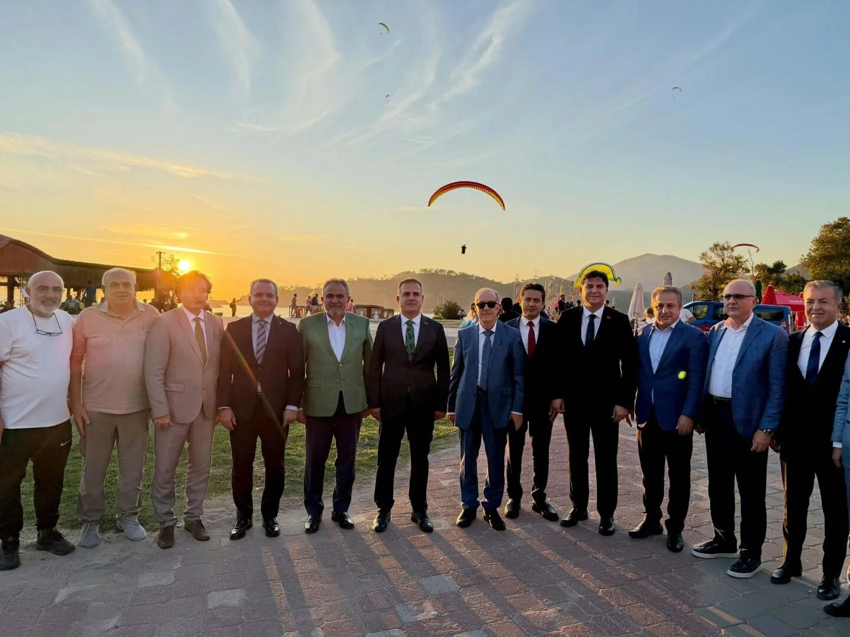 Gökyüzü Fethiye'de şenleniyor: 26. Uluslararası Ölüdeniz Hava Oyunları kapılarını açtı