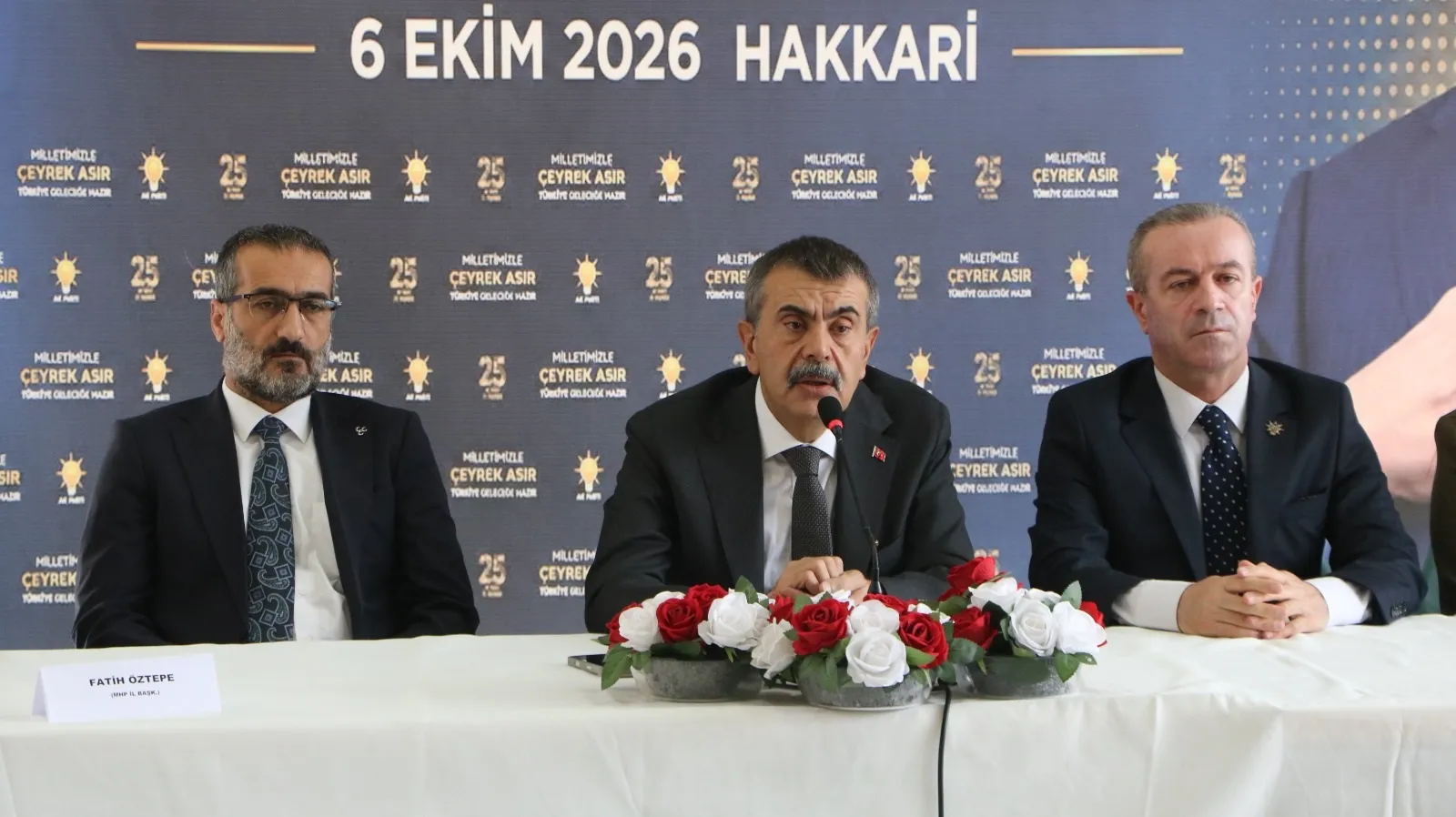 Bakan Tekin'den Hakkari'de tarihi çağrı: Bu kez başarısızlık lüksümüz yok