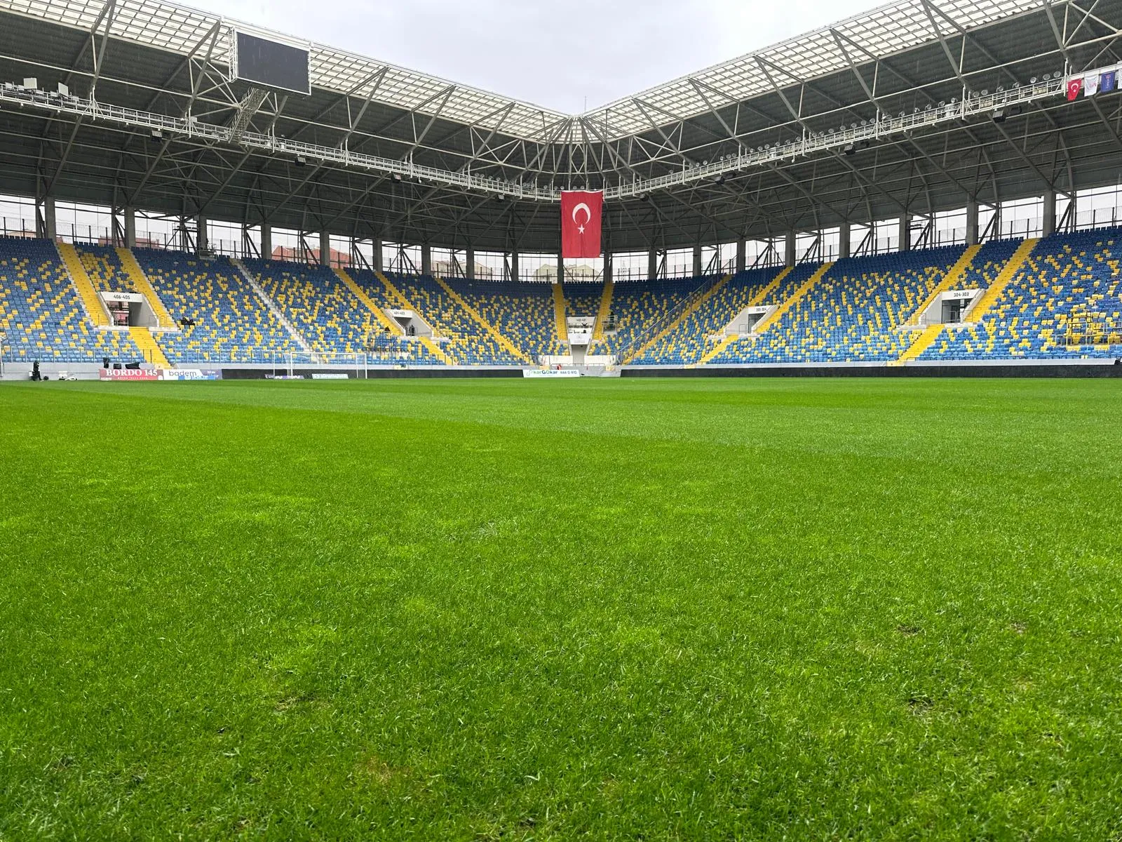 Başkentte dev randevu öncesi zemin krizi: Sosyal medyayı karıştıran görüntülere resmi yanıt geldi