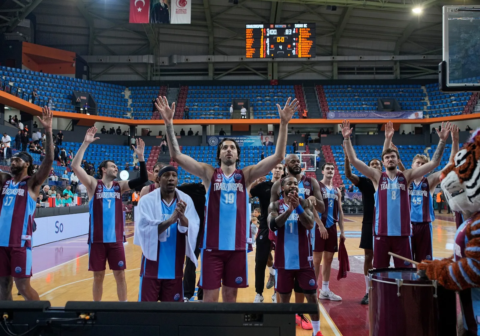 Trabzonspor Avrupa sahnesinde fırtına gibi: Sabah BC karşısında 100'lük zafer