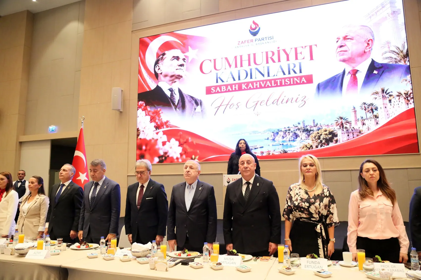 Ümit Özdağ'dan seçim mesajı: Sandık ne zaman kurulursa kurulsun hazırız