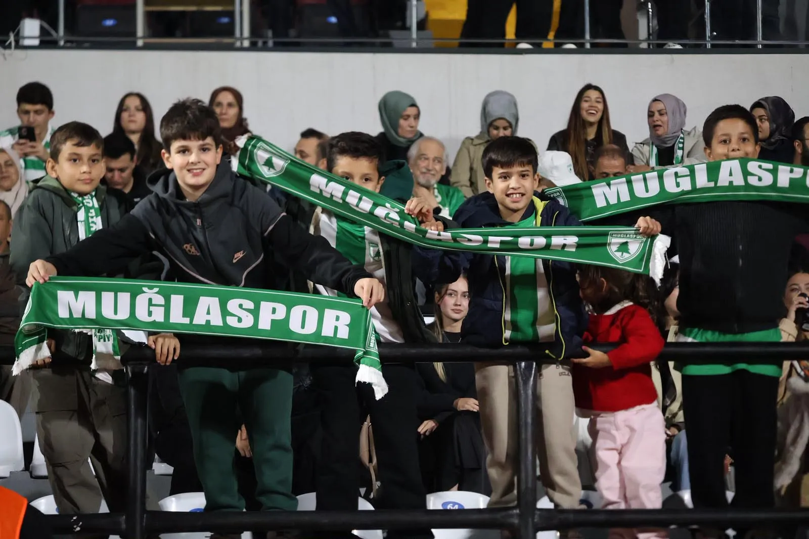 Muğla'da Iheanacho Fırtınası: Bursaspor Deplasmanda Hata Yapmadı