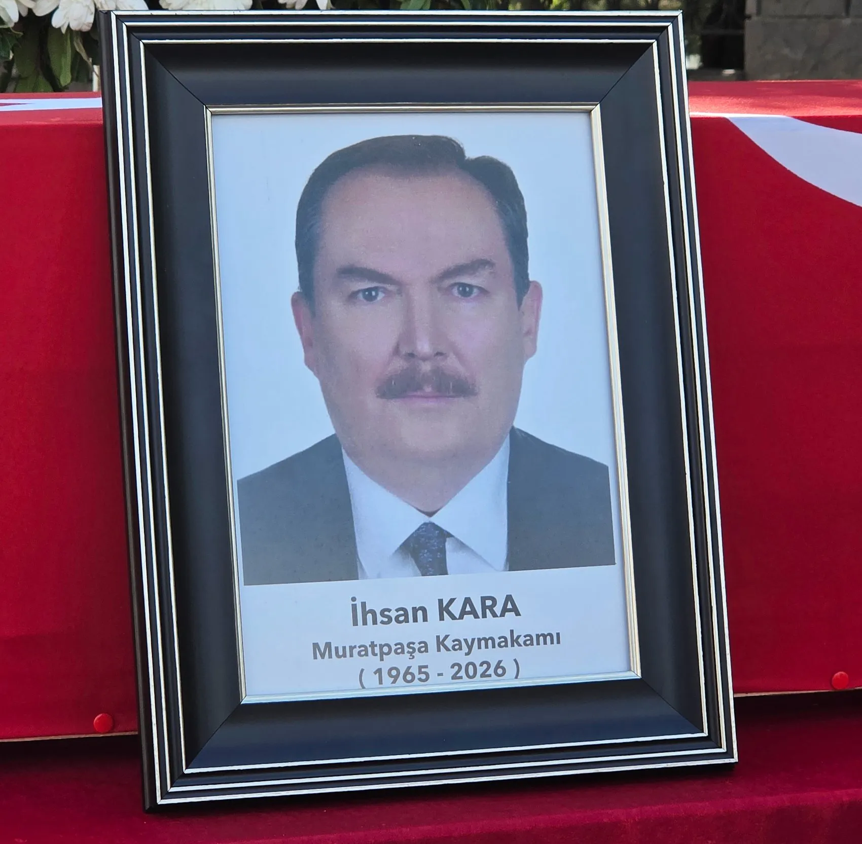 Muratpaşa Kaymakamı İhsan Kara son yolculuğuna uğurlandı