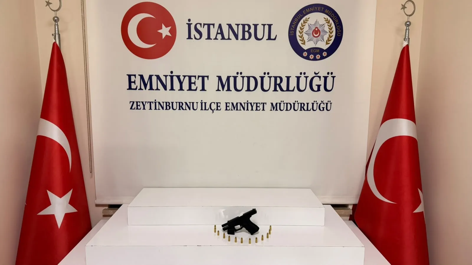 Zeytinburnu sokaklarında dehşet saçan şüphelilere operasyon: 6 gözaltı
