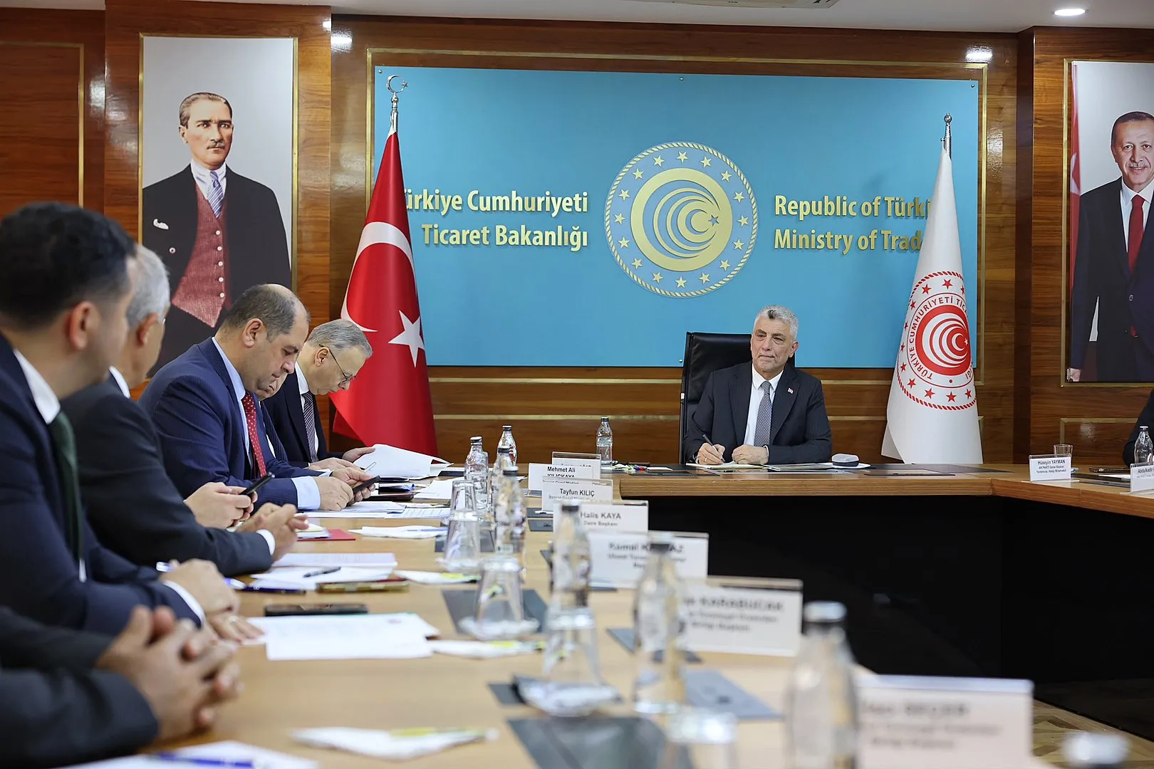 Turunçgil ihracatında yeni yol haritası: Bakan Bolat sektör temsilcileriyle masaya oturdu