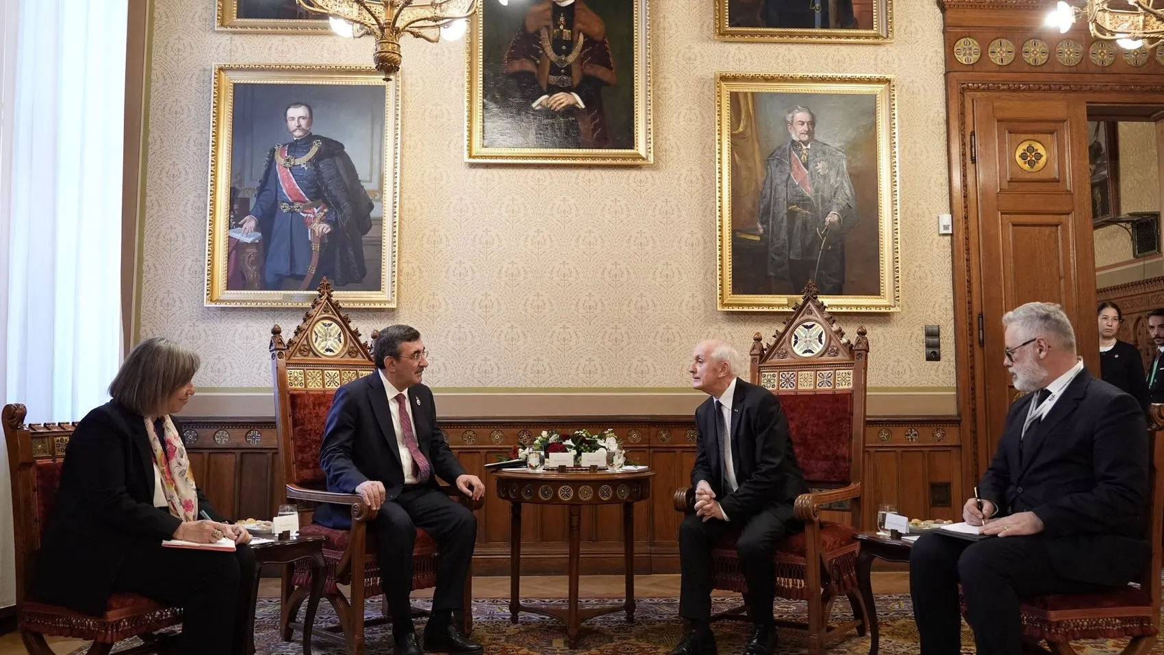 Budapeşte'de kritik zirve: Türkiye ve Macaristan arasında yeni dönem mesajı