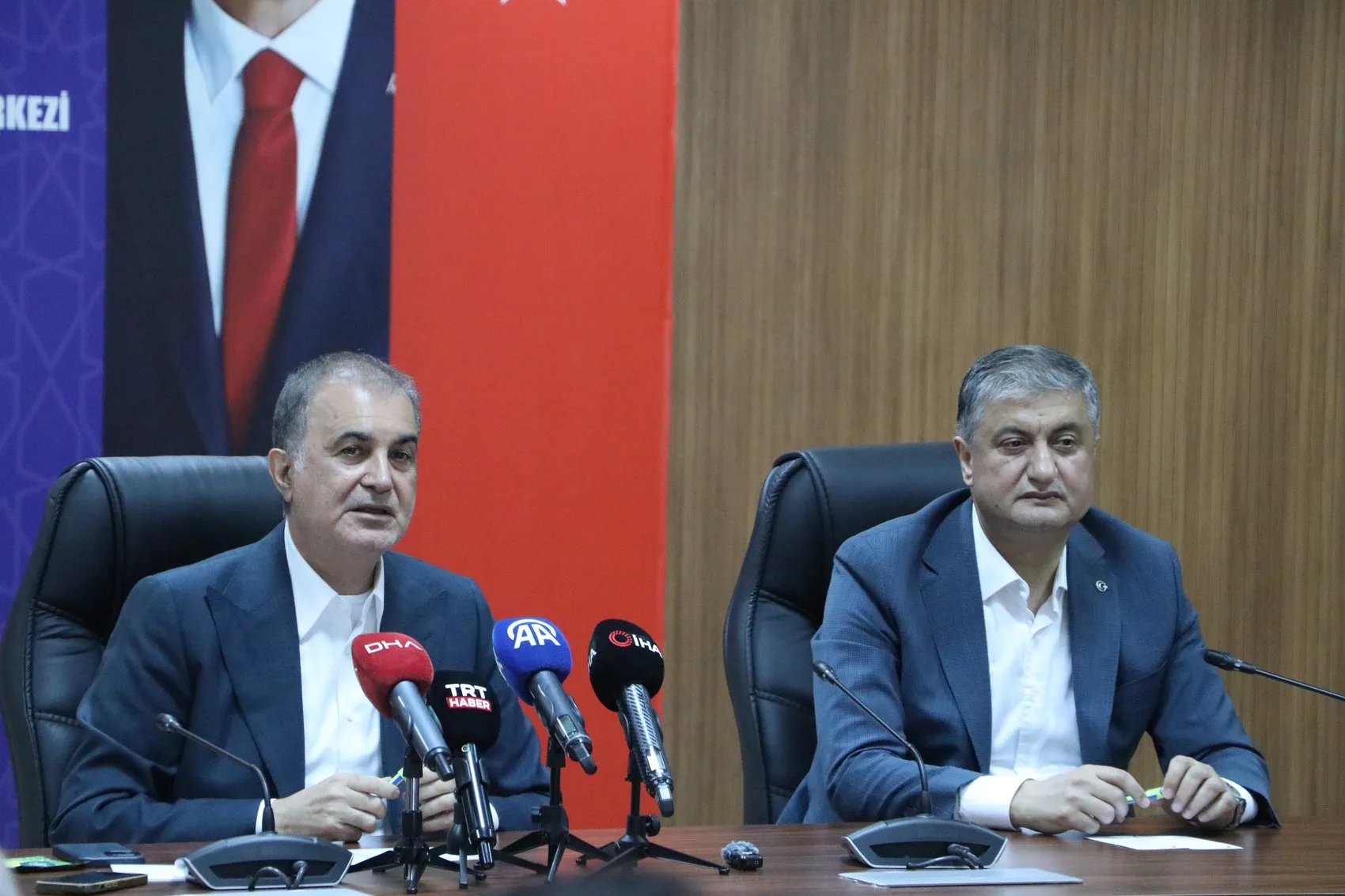 Adana ve Osmaniye'yi sallayan depremler sonrası yetkililerden ilk açıklama: Okullar açık mı?