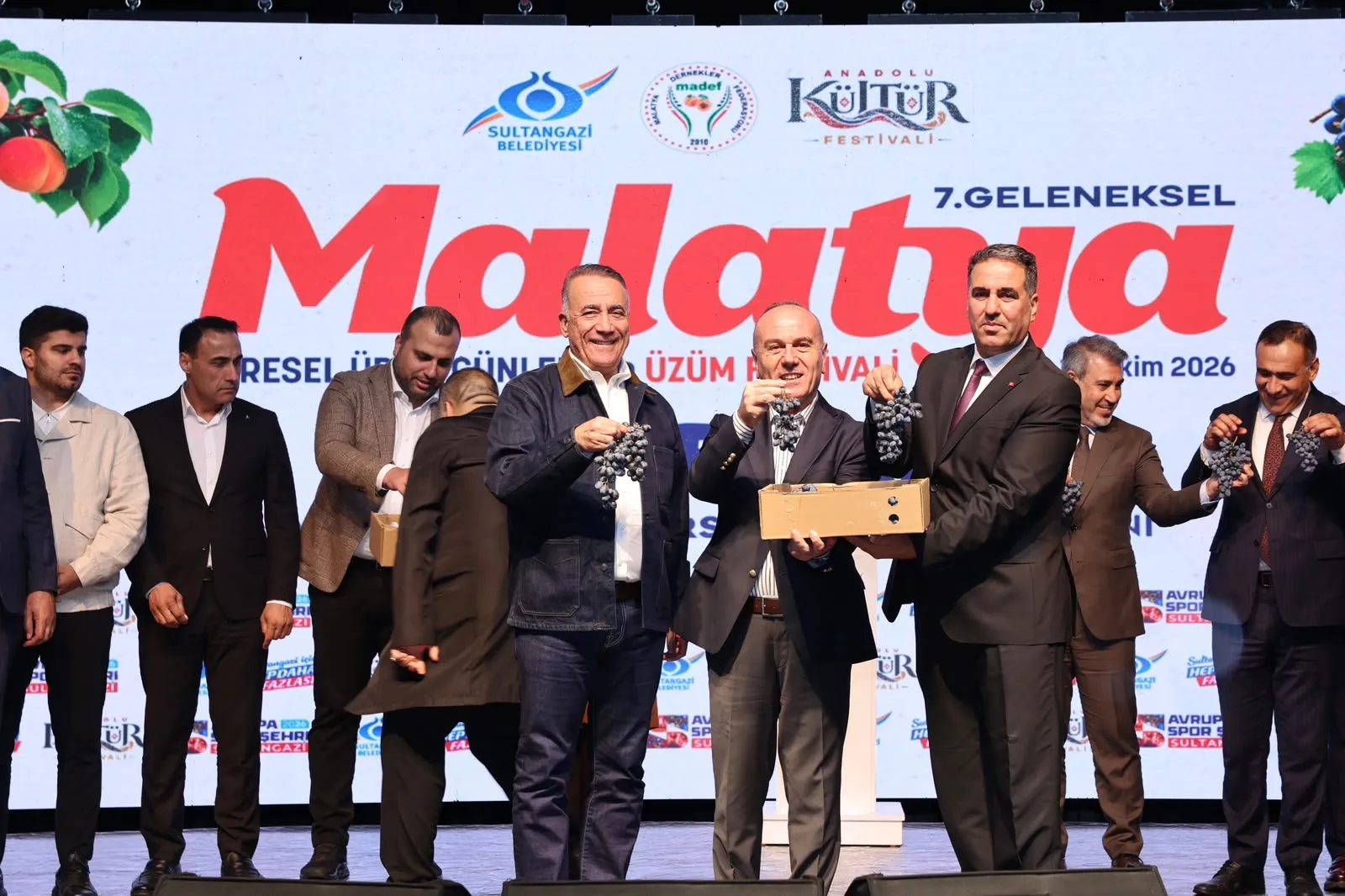 Sultangazi'de Anadolu'nun Renkleri Buluşuyor: Malatya Rüzgarı Esiyor