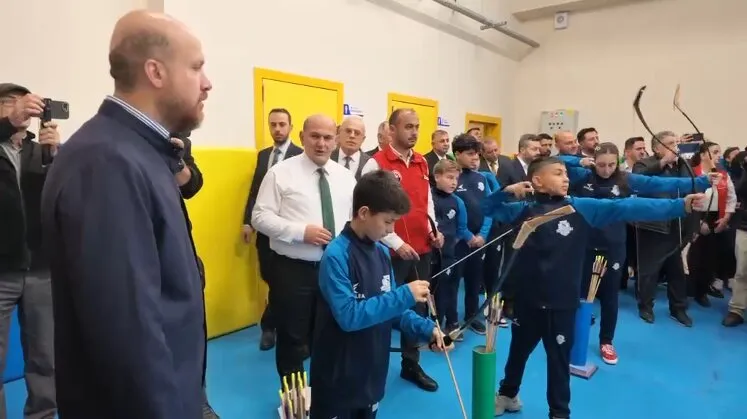 Bilal Erdoğan'dan gençlere vizyon çağrısı: Bireysel hedeflerin ötesine geçin