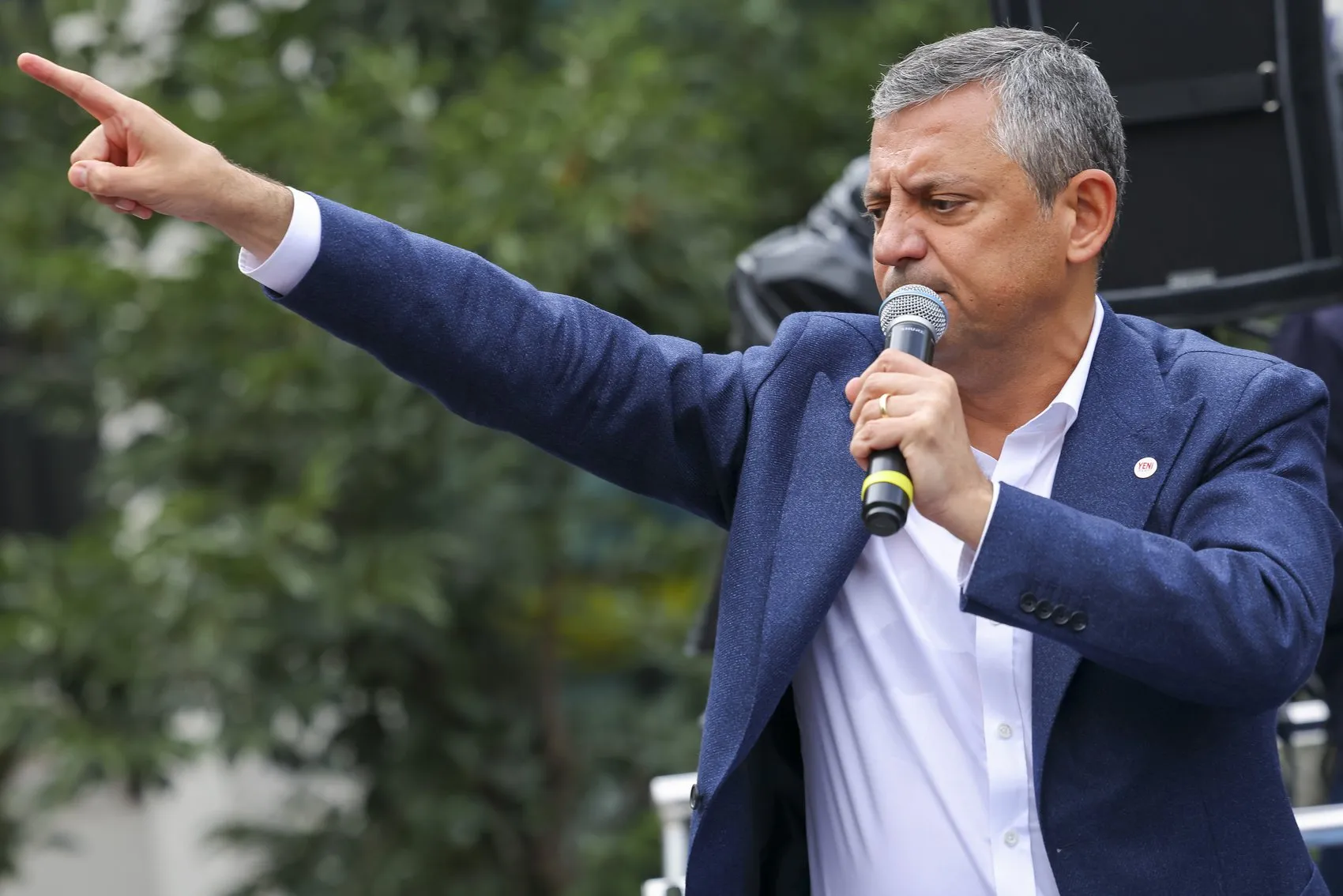 Özgür Özel'den Artvin'de iddialı çıkış: Yenilgiye alışmak bizim kitabımızda yazmaz