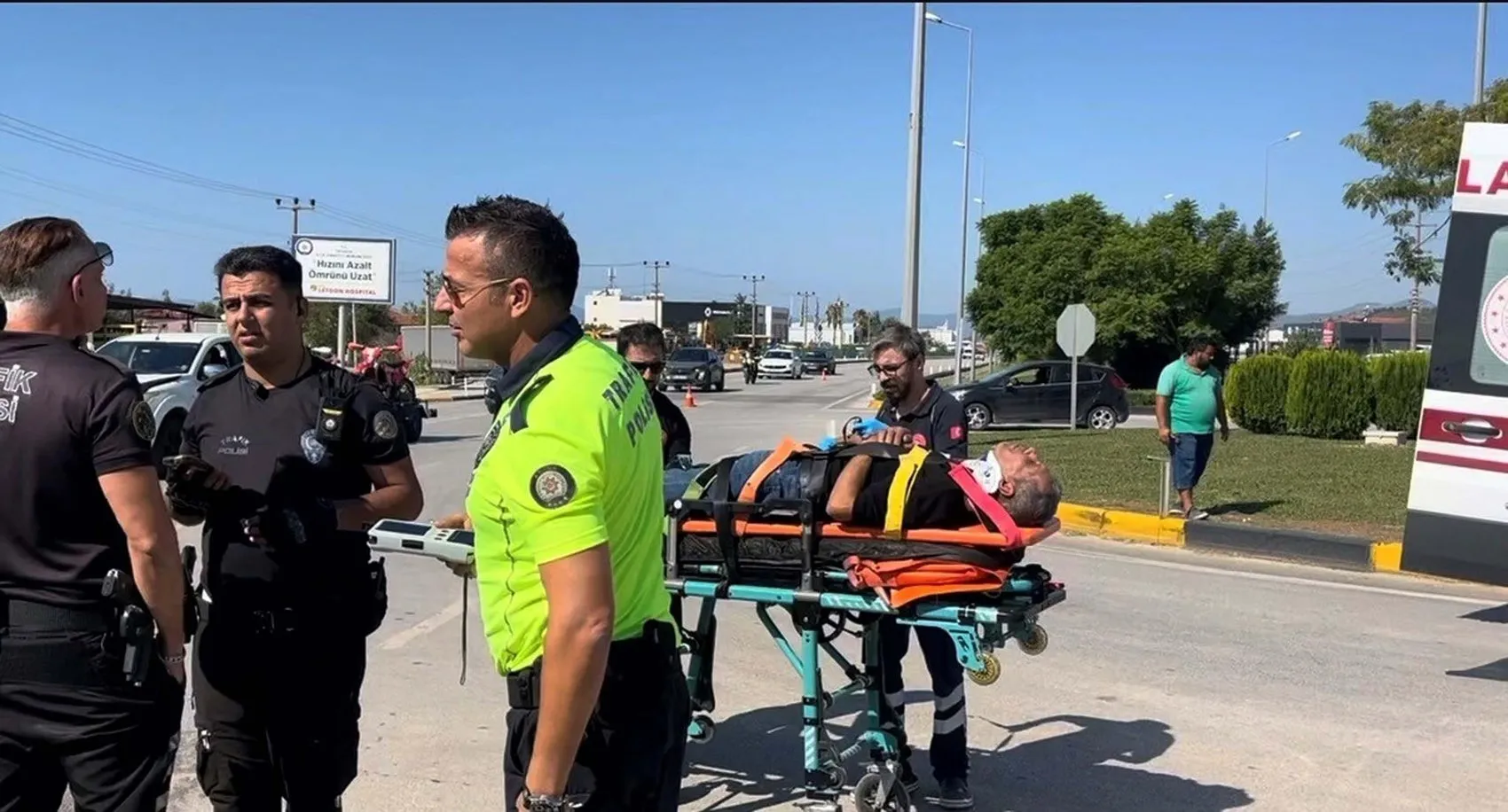 Fethiye'de kavşak dehşeti: Güvenlik kamerası o anları saniye saniye kaydetti