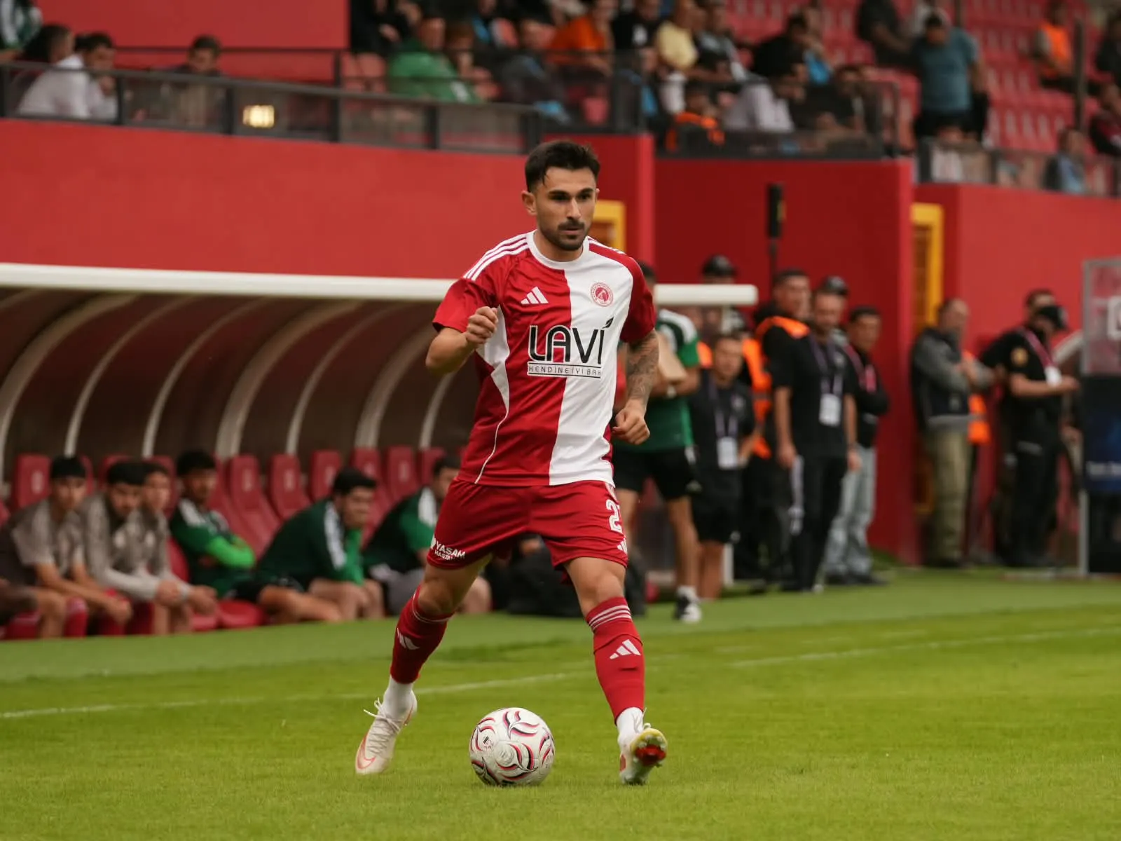 Batman Petrolspor evinde fırtına gibi esti: İstanbulspor'a geçit yok