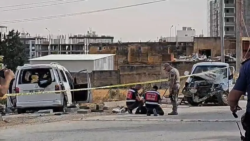 Nusaybin'de yol çalışması sırasında feci kaza: Belediye personeli hayatını kaybetti