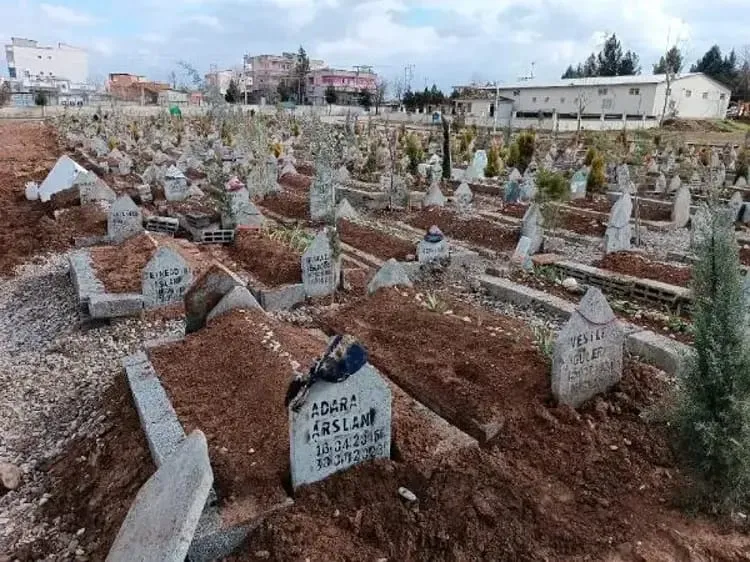 Kızını vahşice katleden babanın cezaevi sonu: Koğuşunda ölü bulundu