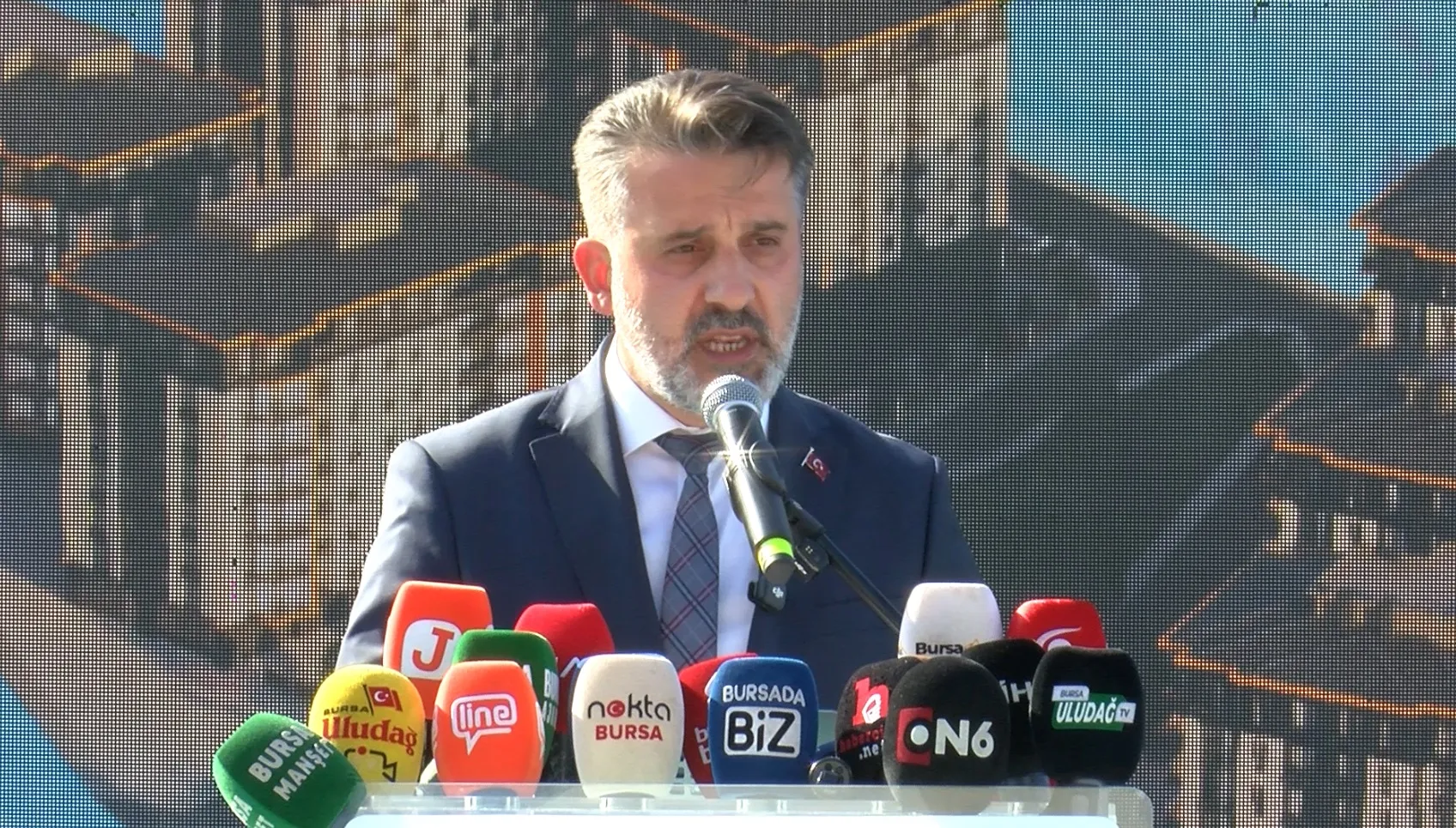 Efkan Ala'dan Bursa'da net mesaj: İftira kampanyalarıyla Türkiye'yi karıştırmaya çalışanlara geçit yok