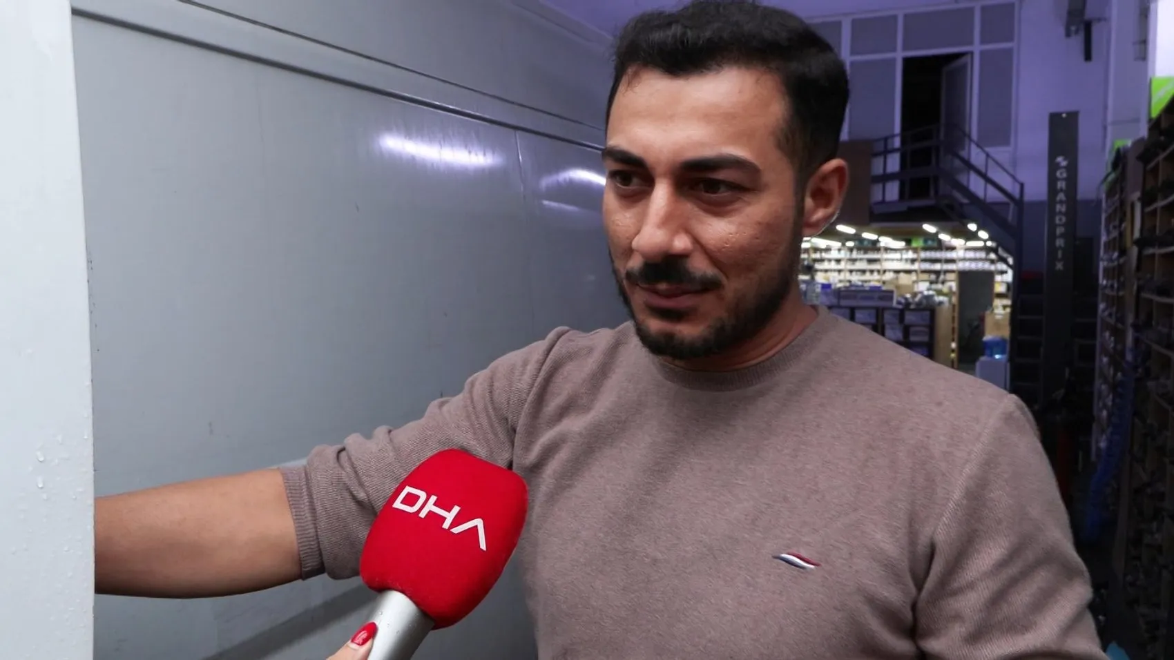 Esenyurt'ta sanayi esnafının bitmek bilmeyen çilesi: Her yağmur bir felaket provası