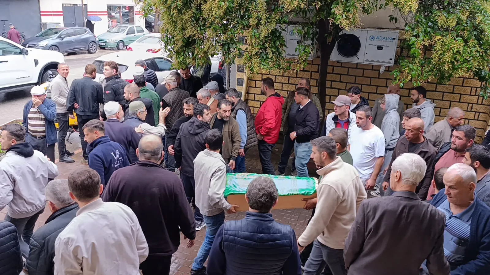 Doğum günü hazırlığı yerini yasa bıraktı: İki yaşındaki Melis'in hazin vedası