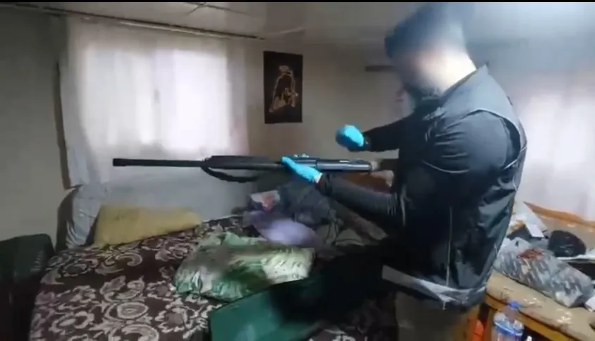 Dijital dünyada silahlı gövde gösterisine emniyetten sert müdahale