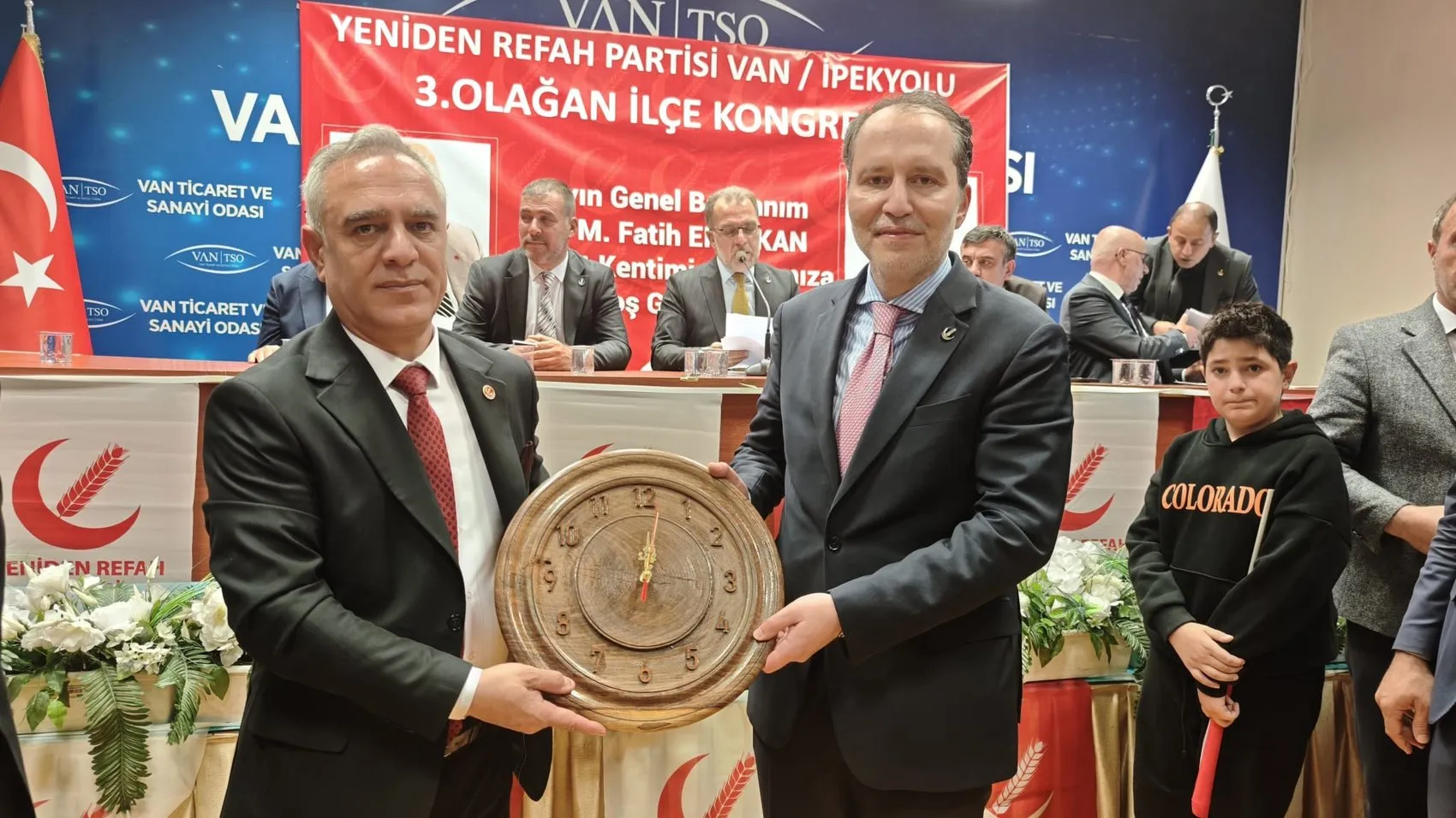Fatih Erbakan'dan Van'da tarihi uyarı: Türk ve Kürt bir olursa kimse duramaz