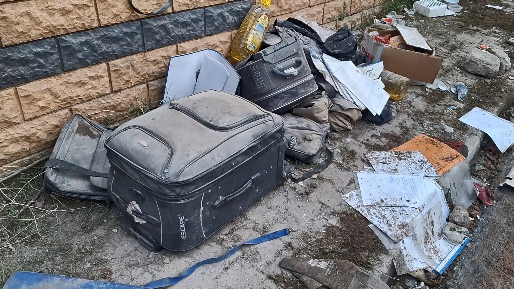 Maltepe'de 7 katlı binanın alt katları çöktü: 5 can kaybı, 55 kişi tahliye edildi