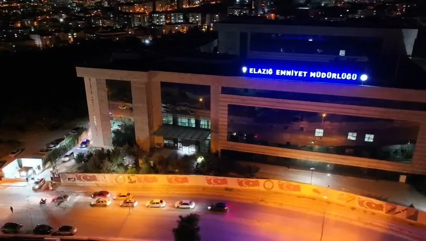 Banka hesaplarını kiralayan şebekeye büyük darbe: 3 ilde eş zamanlı baskın
