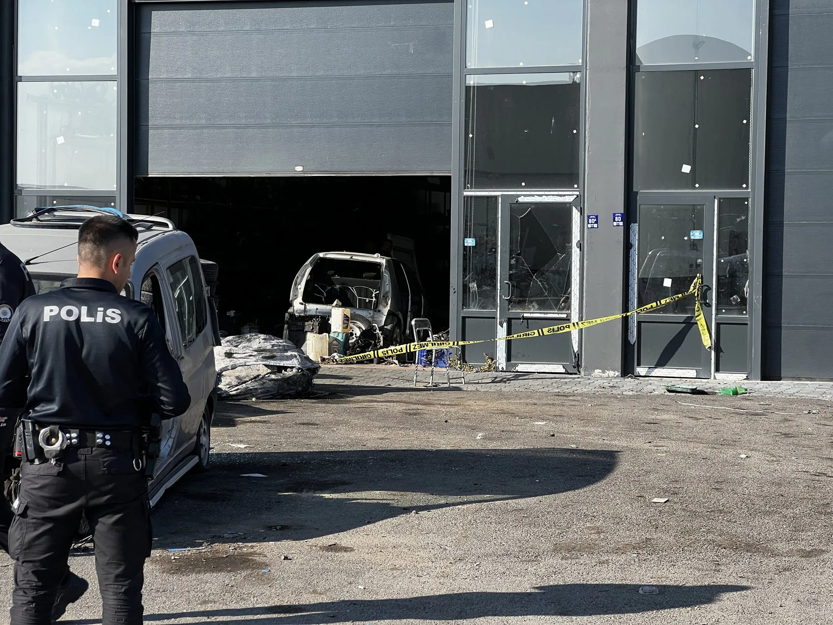 Kayseri'de kardeş kavgası kanlı bitti: Tamirhanede silahlar konuştu