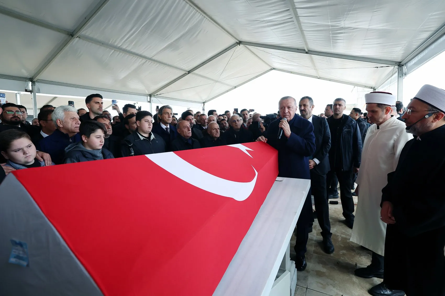 Cumhurbaşkanı Erdoğan'dan Dündar Ziya Gültekin'e Veda: Hepimiz İçin Mukadder