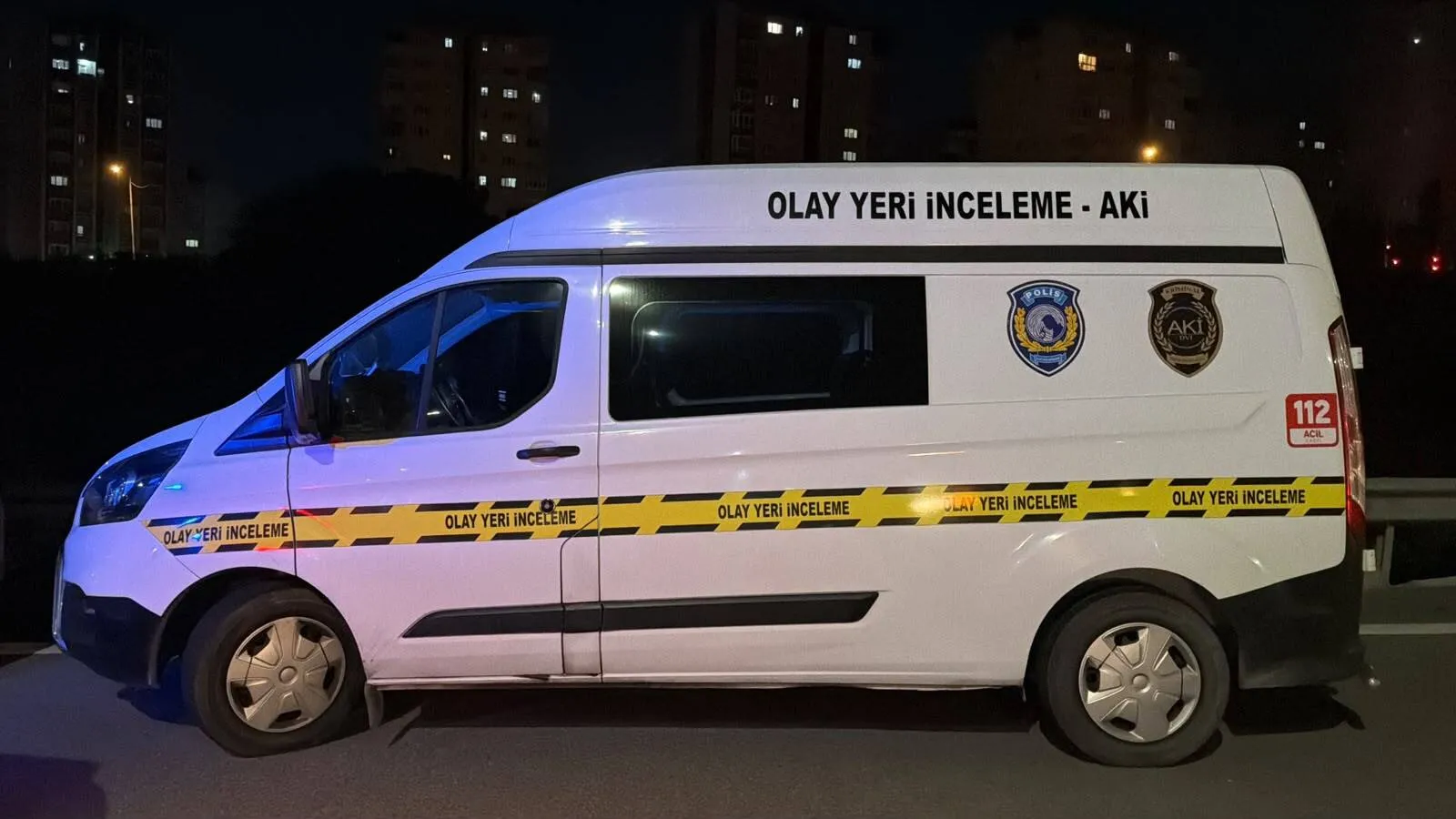 Kuzey Marmara Otoyolu'nda gece yarısı dehşeti: Kontrolden çıkan araç bariyerleri aştı