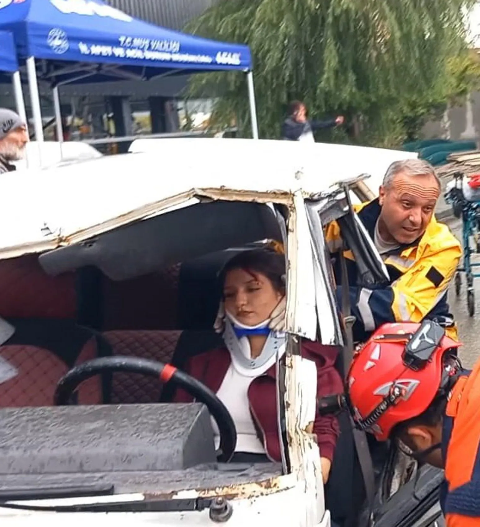 Muş sokaklarında nefes kesen anlar: Ekipler saniyelerle yarıştı
