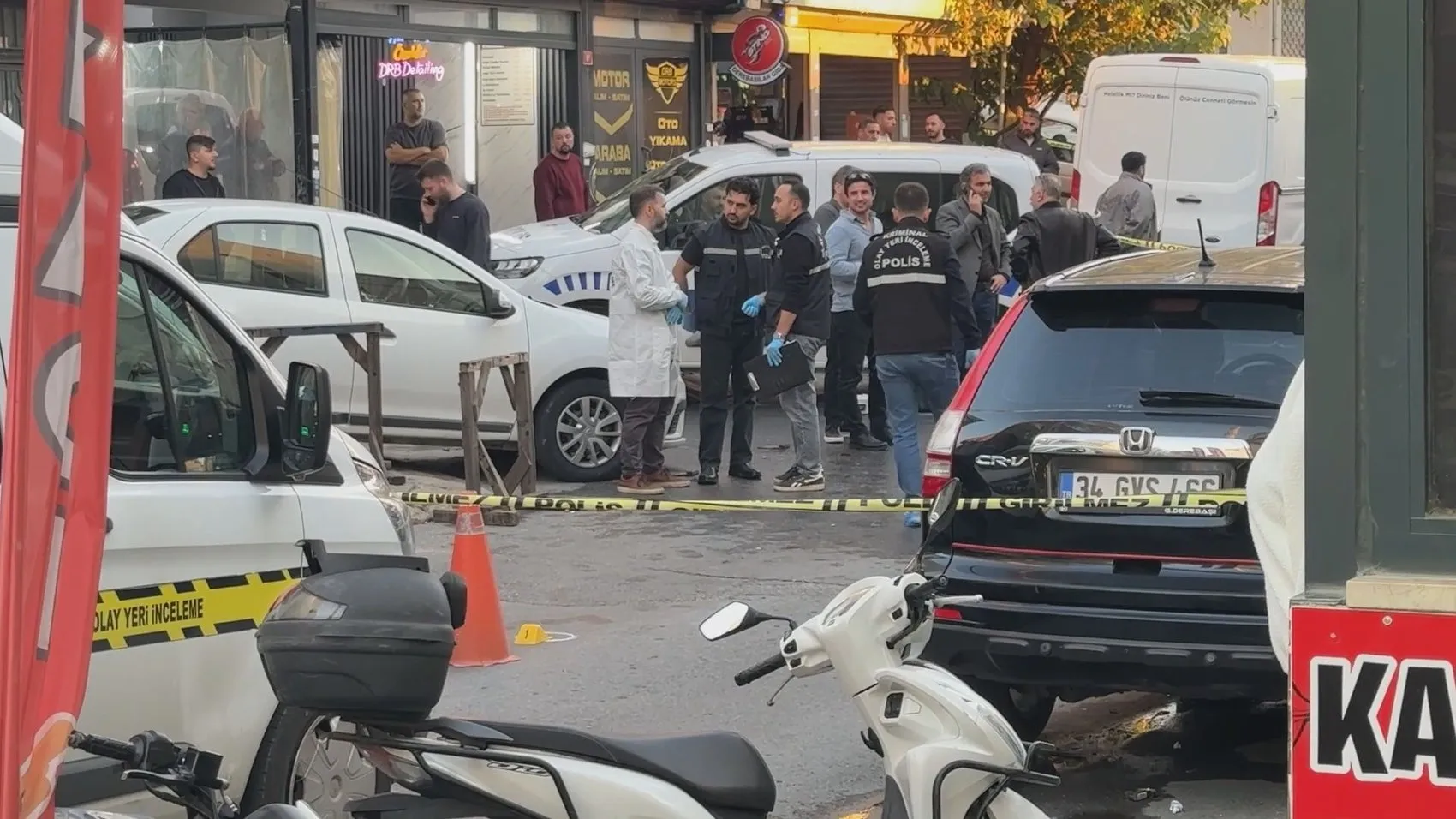 Kağıthane'de otomobilin içinde infaz: 44 yaşındaki sürücü hedef alındı