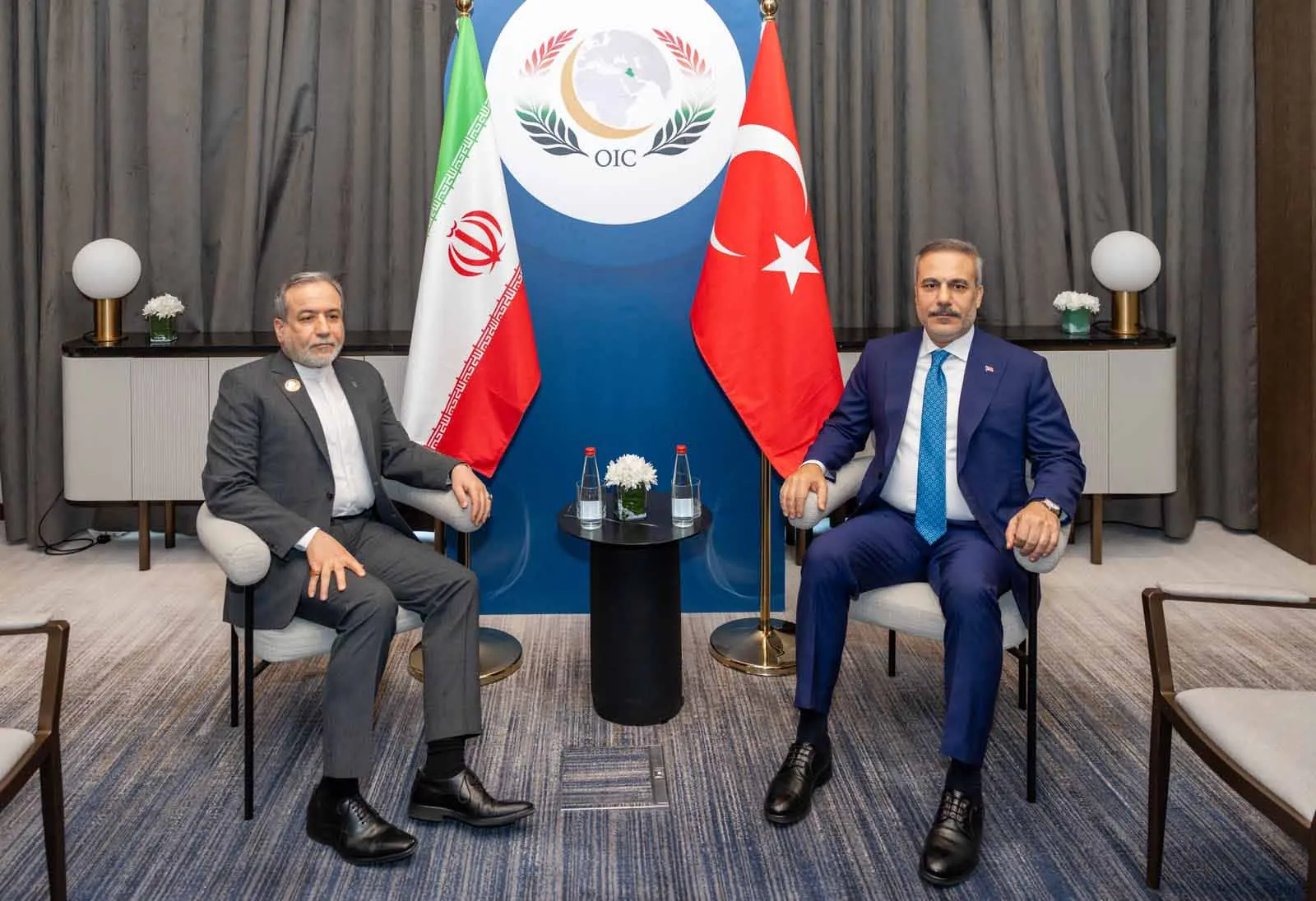 Bağdat'ta kritik diplomasi trafiği: Fidan ve Arakçi bir araya geldi