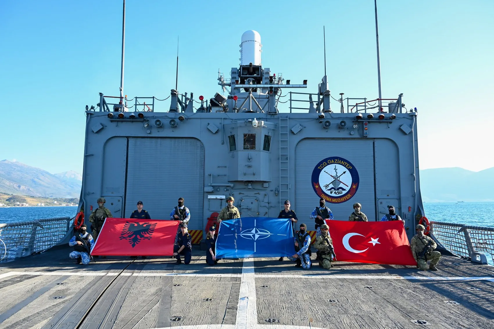TCG Anadolu Adriyatik sularında gövde gösterisi yaptı: NATO tatbikatında kritik görev