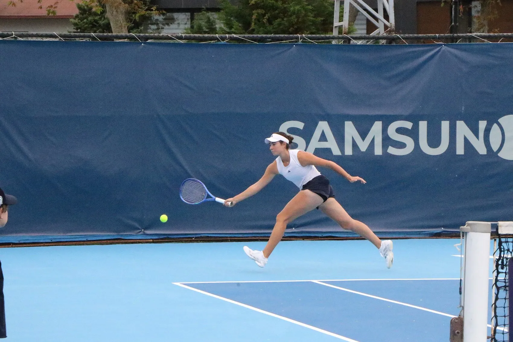 Samsun'da Tenis Rüzgarı: Milli Raketler Kortta Fırtına Gibi Esti