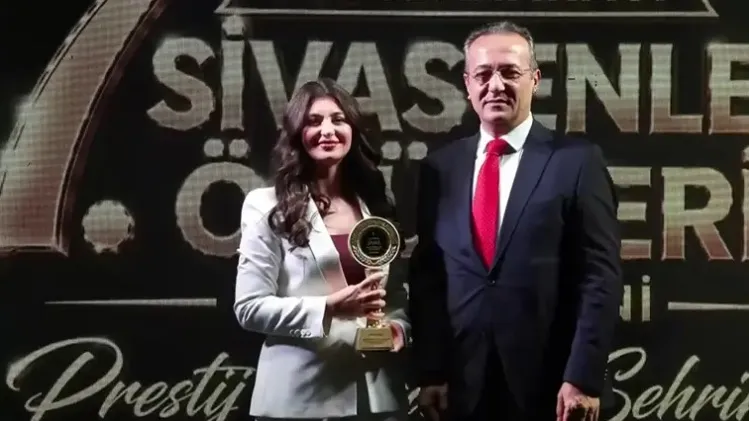 Sivas'ın Enleri gecesinde Demirören Medya rüzgarı esti