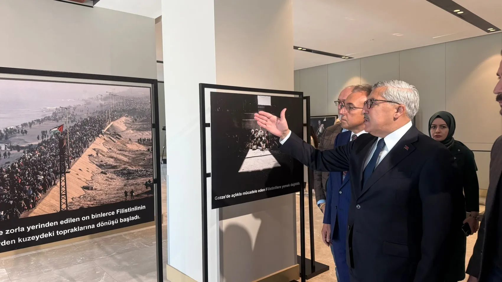AK Parti Genel Merkezi'nde vicdanın sesi: Gazze'deki yıkım karelerle belgelendi