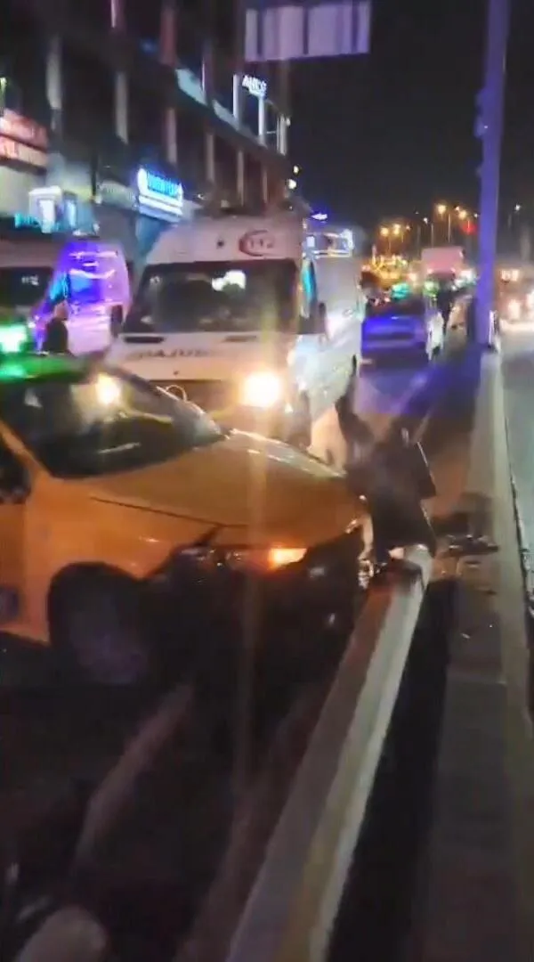Esenyurt'ta gece yarısı dehşeti: Direksiyon hakimiyetini kaybeden taksici hayatını kaybetti