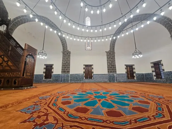 Depremin Yaraladığı Asırlık Mabetler Yeniden Cemaatine Kavuşuyor