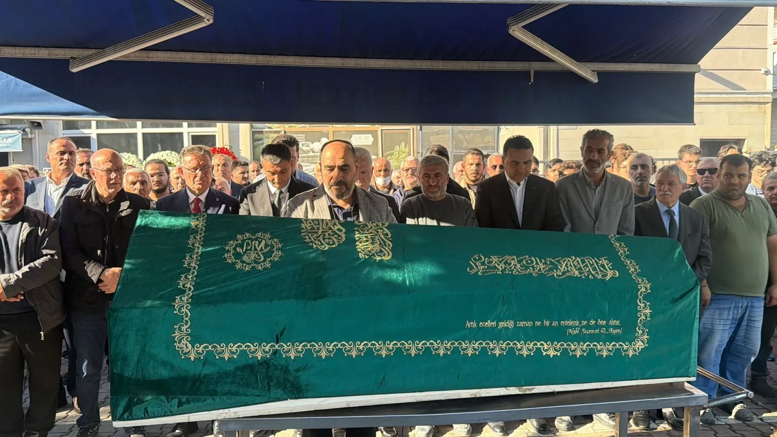 Haliç'ten gelen acı haber: Sel sularına kapılan Ahmet Derin'e veda