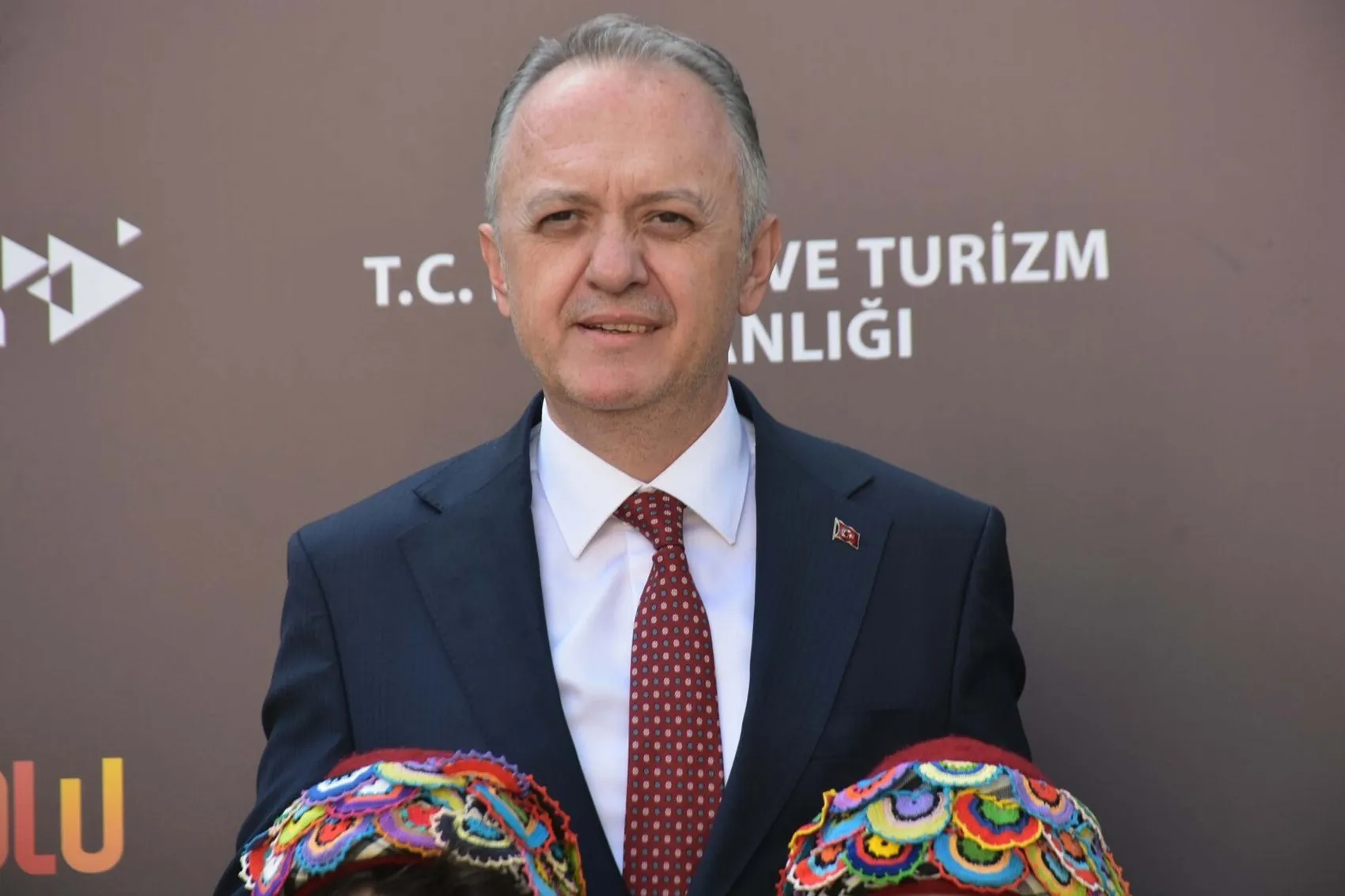 İzmir'de sanat ve lezzet rüzgarı: 9 gün sürecek dev festival başladı